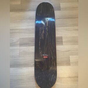 Supreme skateboard 🛹